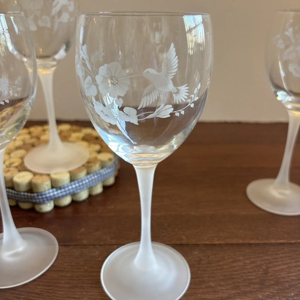 Vintage Avon Hummingbird 24% Lead‎ Crystal Water Goblets Glasses 8 1/4